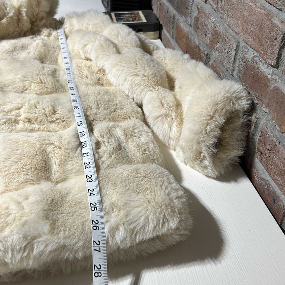 VINTAGE | winter coat | St. Moritz by Sportowne synthetic fur coat - Picture 11 of 11